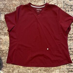 Fabletics Women's Red V-Neck Short Sleeve Top